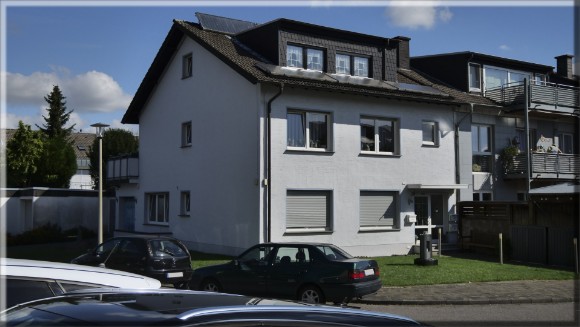 Elsdorf Dachgeschoßwohnung mit Balkon 22,90 m²